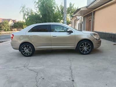 Vossen Diska Balon 215 55 R17 Pauk Diska Holati yaxshi