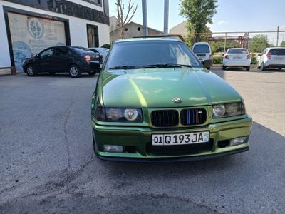 Продаётся бмв е36 в хорошем состоянии полностью на ходу