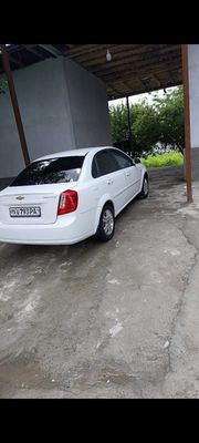 Lacetti 1.8 2012l
