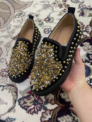 Razmer 36 1marta kiyilgan 130.000