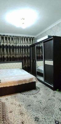 Chilonzor tumani Mirzo Ulugʻbek metro bekatiga piyoda chiqshda arenda