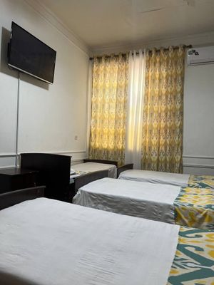 Hostel , Ziyoratchilar uchun , Registon oldida