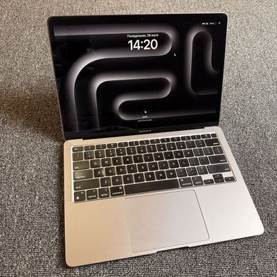 Macbook air M1 8/256