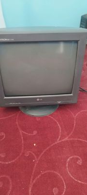 Монитор LG