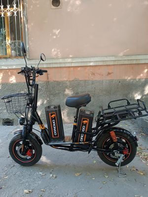 Продаю Monster Drango 60v 28 8ah 2 акумулятора пробег 450км.