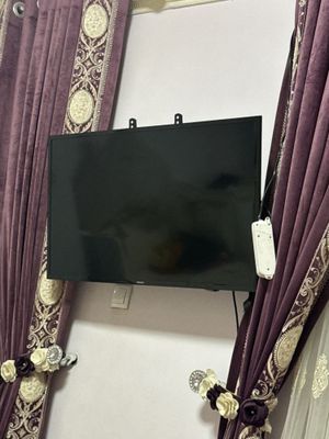 Televizor 43 tali samsung sotiladi