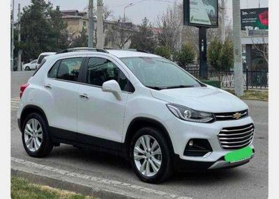 Продаю свой Chevrolet Tracker 2020 года в идеальном состоянии