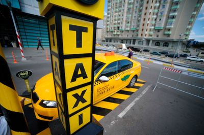 Nakleyka Fasten i Yandex Go