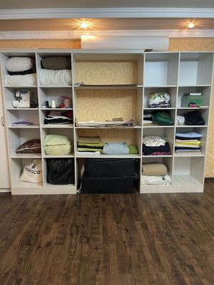 Atelye va magazinlar uchun mebel
