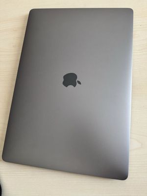 MacBook Pro продаю