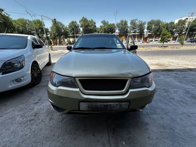 Nexia 2 2008 donc 1.5