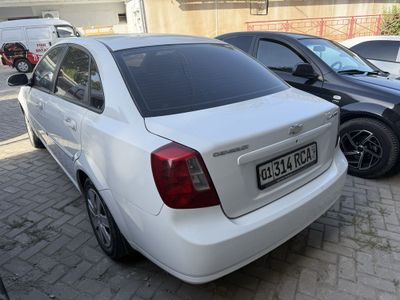 Lacetti chevrolet