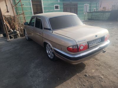 gaz 31105 sotiladi
