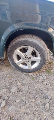 14lik shapaloq diska Balon sotiladi yoki 13 razmer balonga barter bor