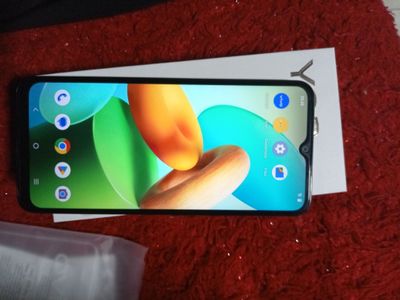 Vivo Y02 32 gb 4