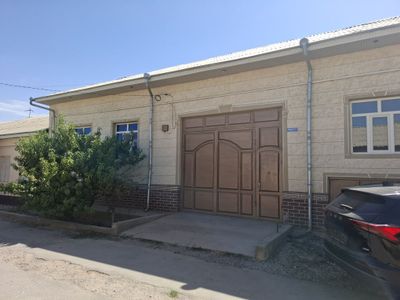 Тайёр ховли сотилади. Срочно. Карши шахар.