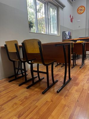 Продаются детские парты стулья