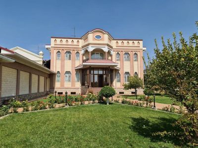 Продаётся дом по улице Циолковского на 20 сотках