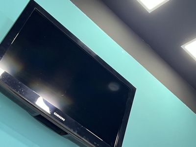 Телевизор 32 Televizor