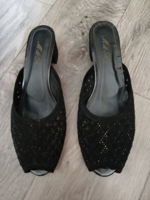 Срочно!!! продаются женские сабо