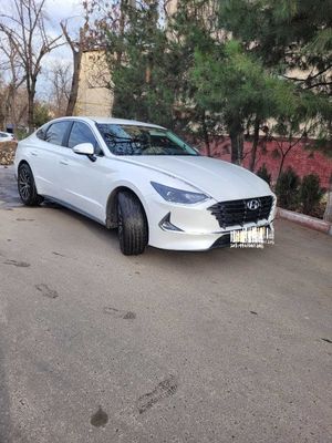 Продается автомобиль Hyundai sonata