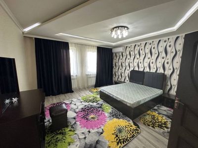Метро Айбек 3х комная квартира переделано на 2х