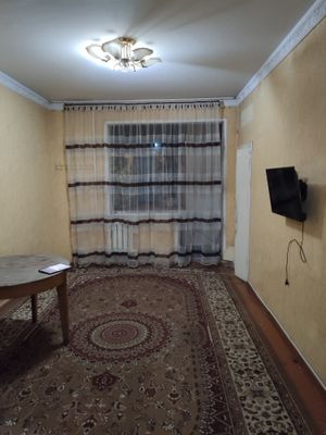 Kvartira Farxod bozoridan 2xonali