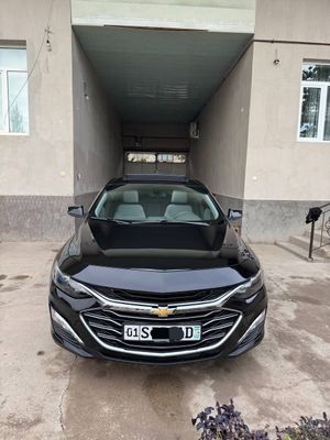 Продаётся малибу