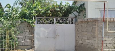 Xovli sotiladi, yengi òzbekiston boĝi yonida