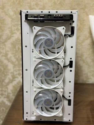 Продаётся корпус Cooler Master td500 mesh белая