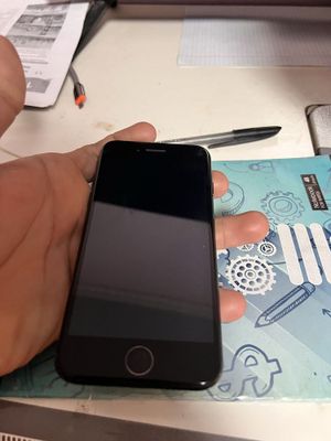 Iphone 7 sotiladi srochna