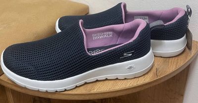 Оригинал скечерс skechers размер 39