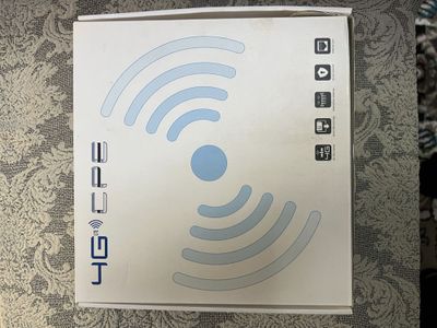 Yangi Wi-Fi router sotiladi.