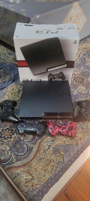 Ps3 slim 500GB 4ta yengi Joystick 50ta o'yinlar
