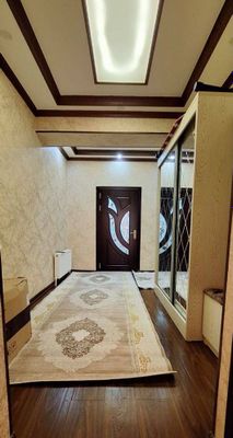 Сдается 2 х комнатная квартира на 8 этаже Медиа Парк 400 $