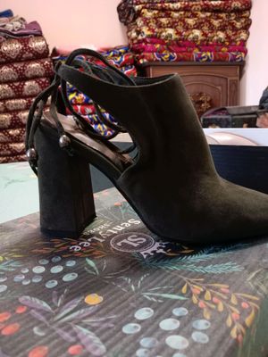 Tufli emma the spain collection razmer 37 holati yangi