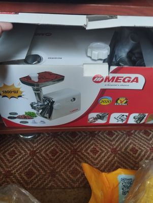 Электрическая мясорубка