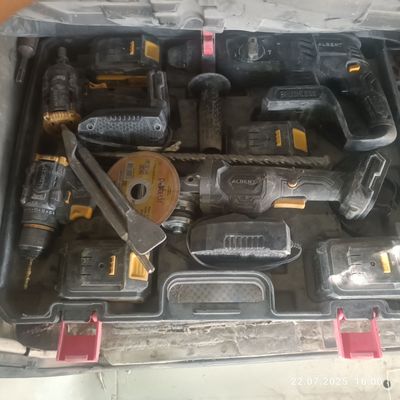 Instrument sotiladi pul zarur juda