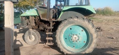 Hammsi bir joyga sotiladi