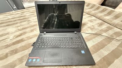 Notebook kompyuter Lenovo ( Ноутбук)