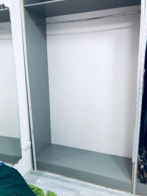 Ishlatilgan mebel bor salonlar va atelyelar uchun soni 5 ta