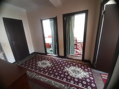 Uy sotiladi Pakanada Yangi 4 etajli domlarda