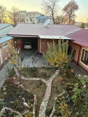 Sotiladi Участок Мирабад 1 линия 5,5 соток можно под Бизнес