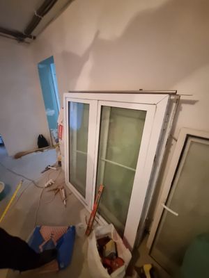 Срочно Продаются свои окна.в хорошем сост.Алюминиевые