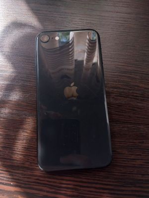 Iphone SE 2020 87% 64 gb