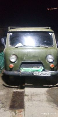 Uaz sotiladi 1986yil