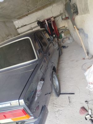 Vaz 2107 yilli 2000