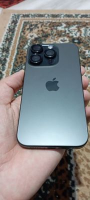 Iphone 15 pro,128 gb