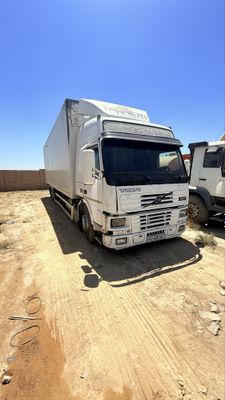 Volva fm7 сотилади