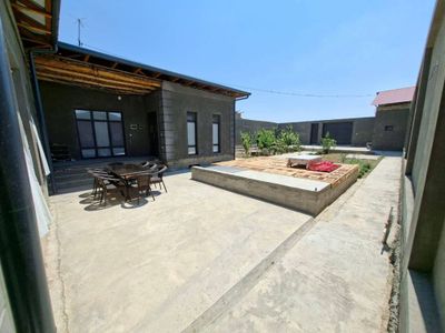 Продается дом, участок 6,5 сотки, Яшнабадский район, Ибрат, 40 лет